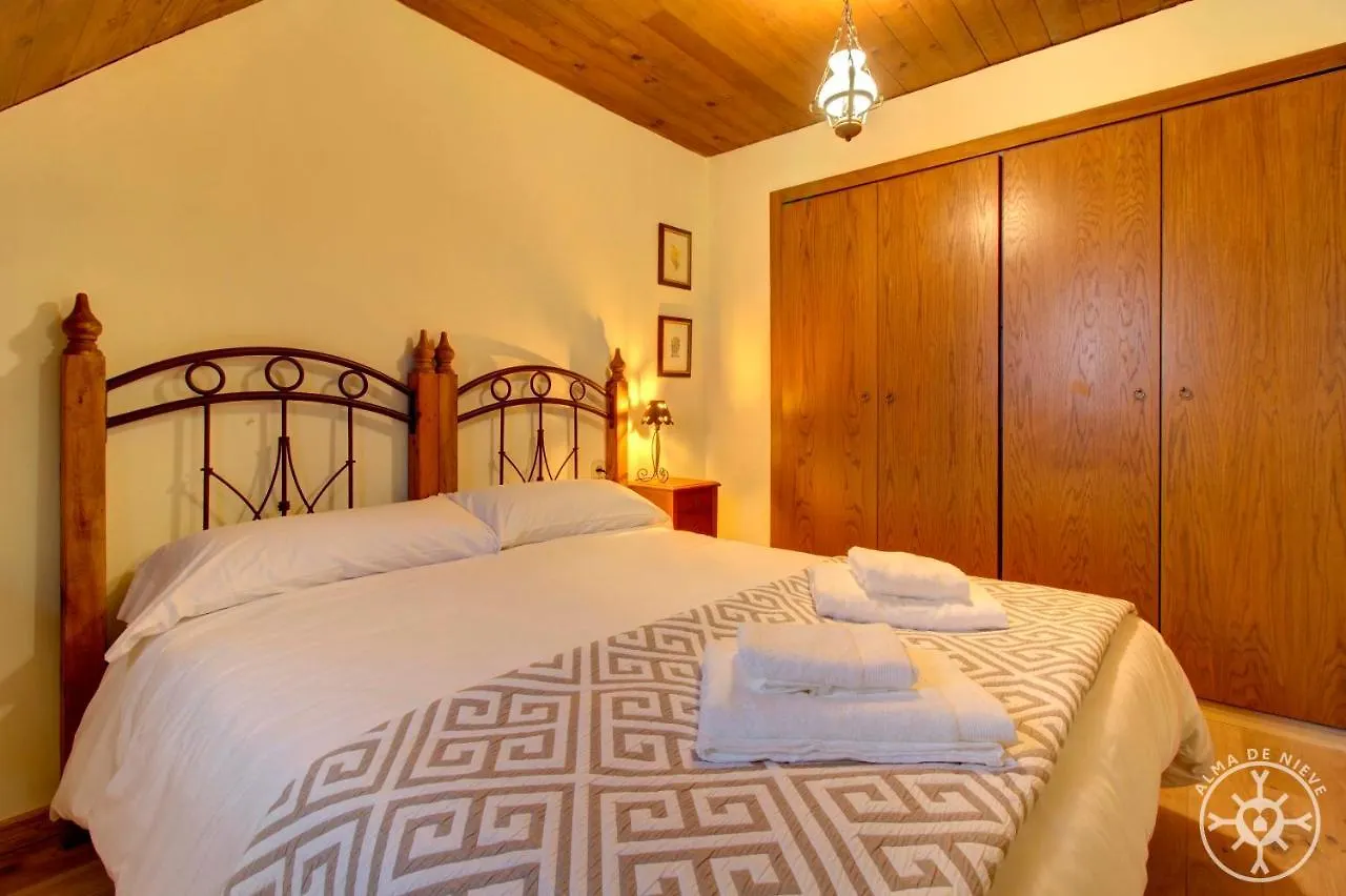 Casa Aiguamoix De Alma De Nieve Apartment Tredos 0*,  Spain