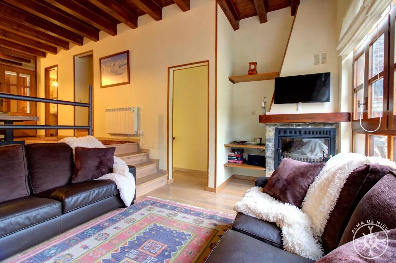 Casa Aiguamoix De Alma De Nieve Apartment Tredos