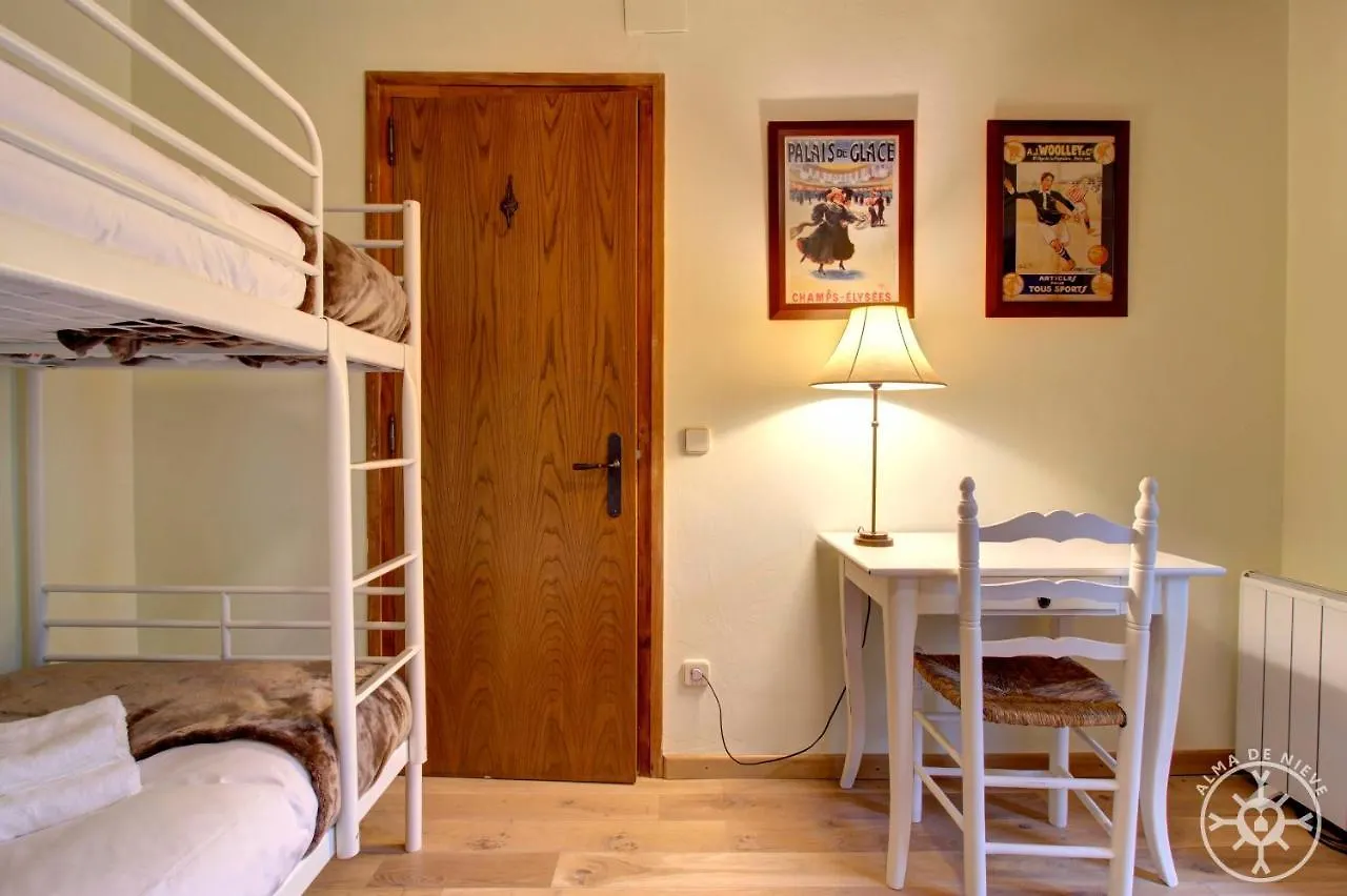 Casa Aiguamoix De Alma De Nieve Apartment Tredos